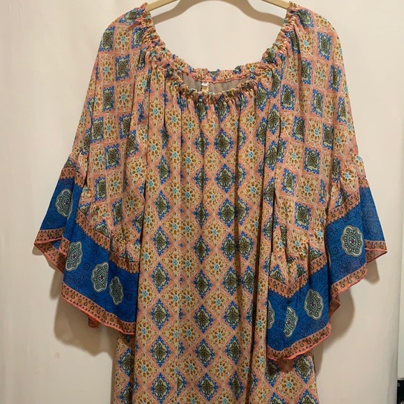 Uncle Frank Dresses & Skirts - UNCLE FRANK DRESS SZ SM SEMI SHEER/SELF SLIP